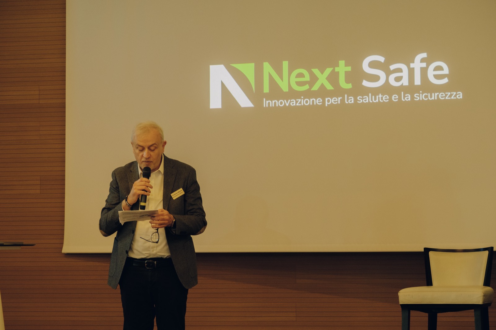 Un intervento sul palco di NEXT SAFE